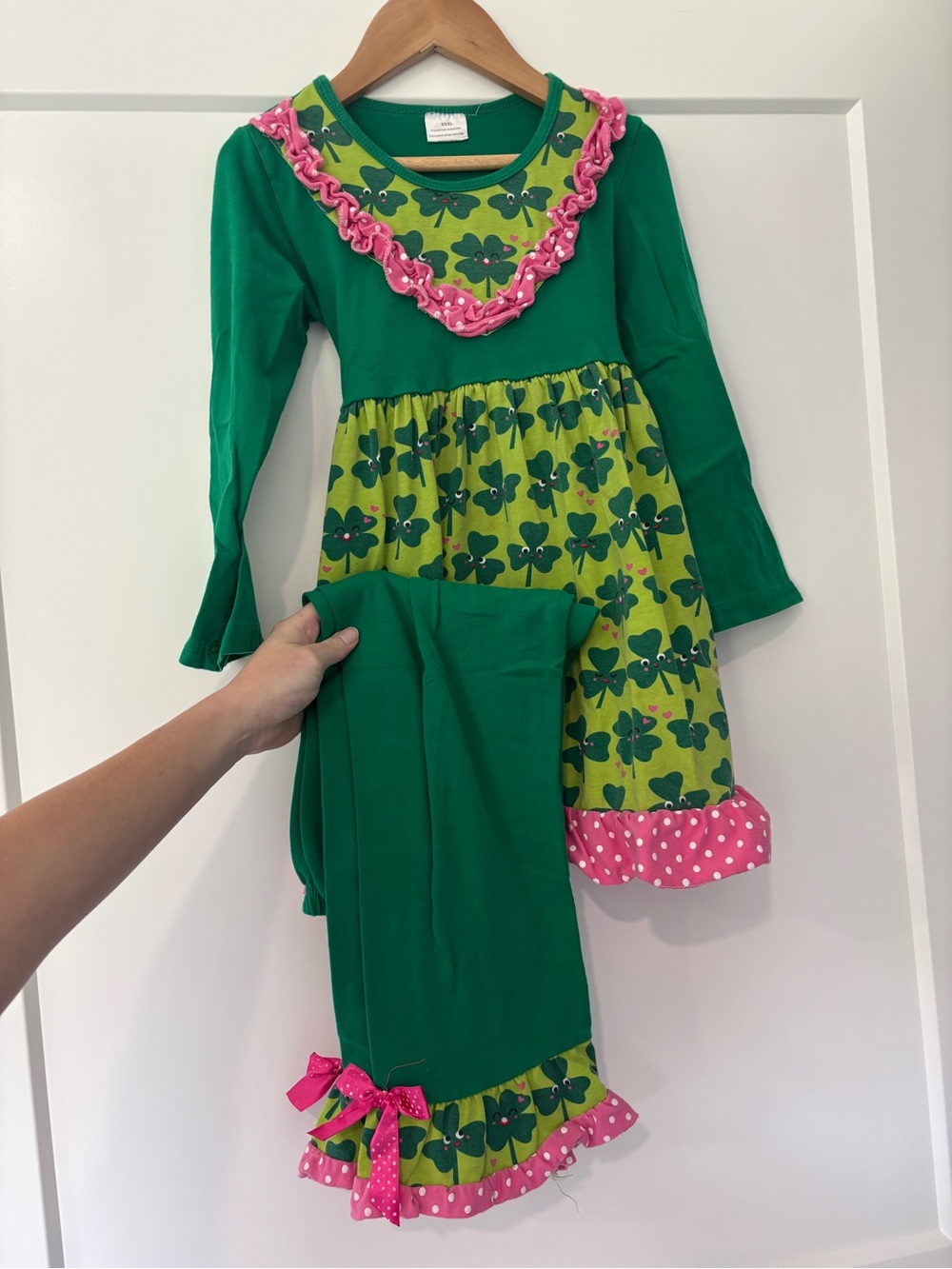 Boutique St. Patrick’s Day Ruffle Pant Set 
Size 7 Girls